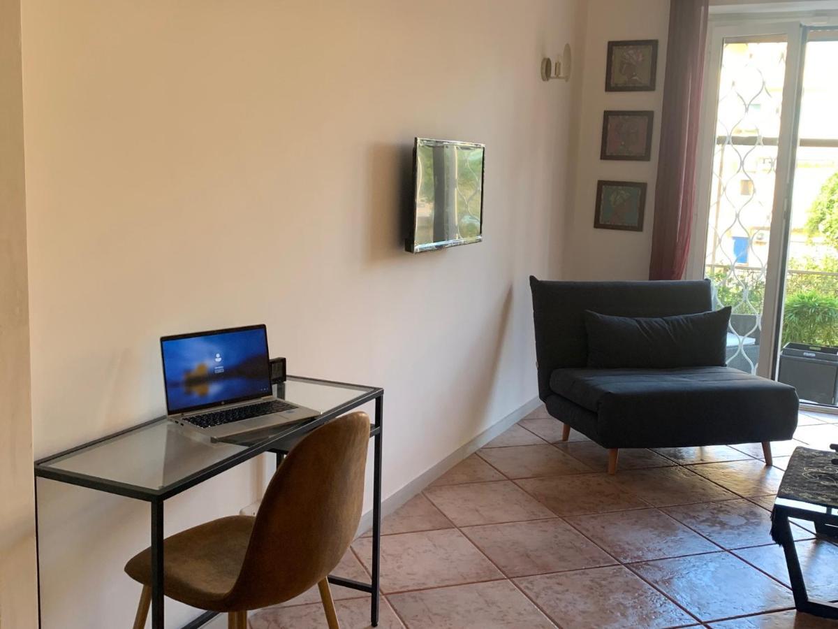 Chez Nous Apartment Rome Bagian luar foto